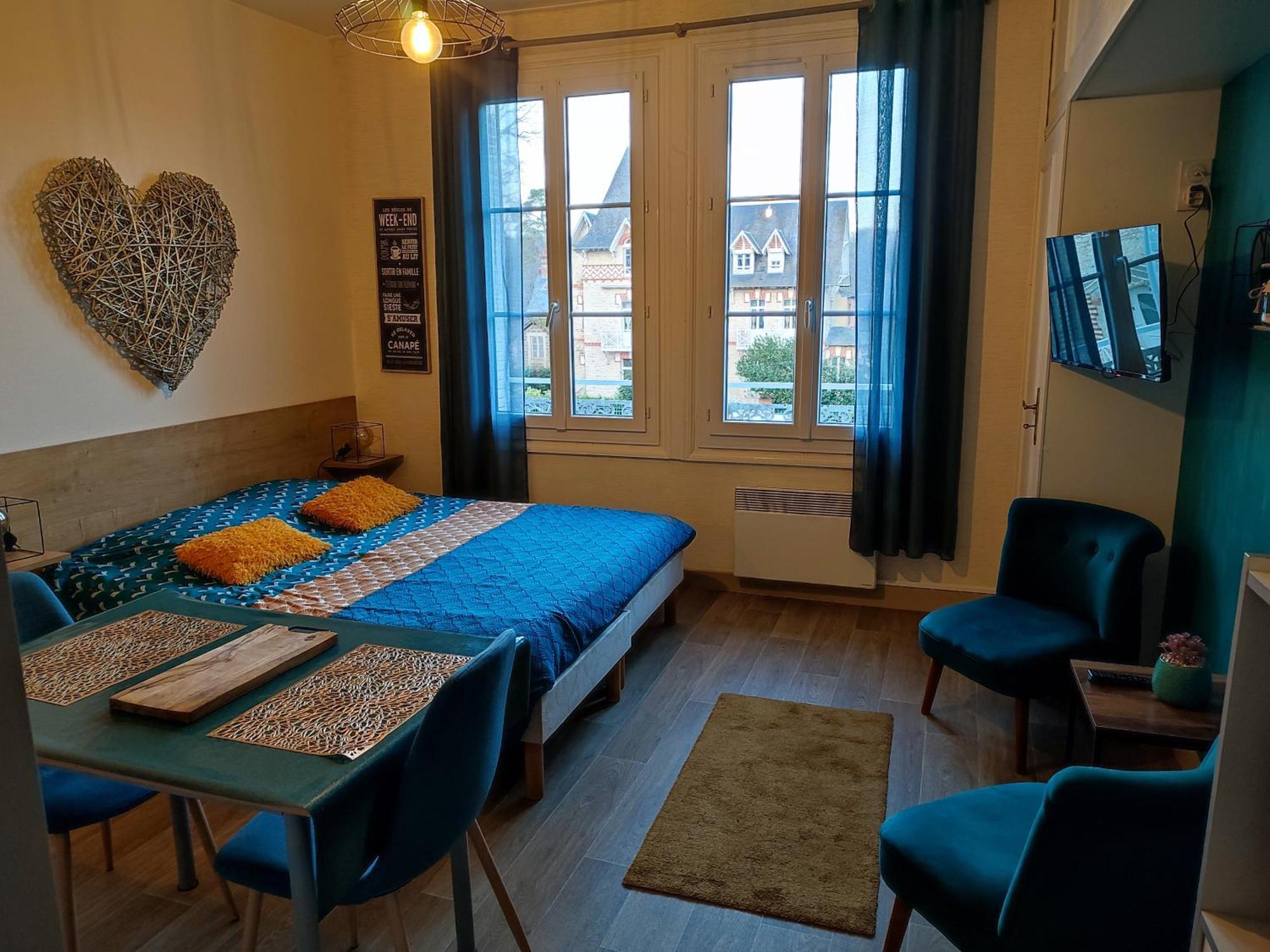 Studio 10, Tres Bien Place, Parking Wifi Gratuit Bagnoles de l'Orne Normandie Eksteriør bilde